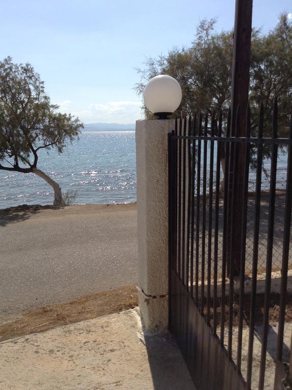 Villa Vlichos Amarynthos Buitenkant foto